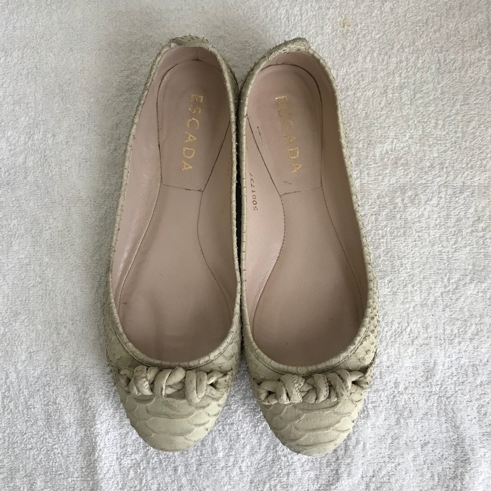 ESCADA flat shoes